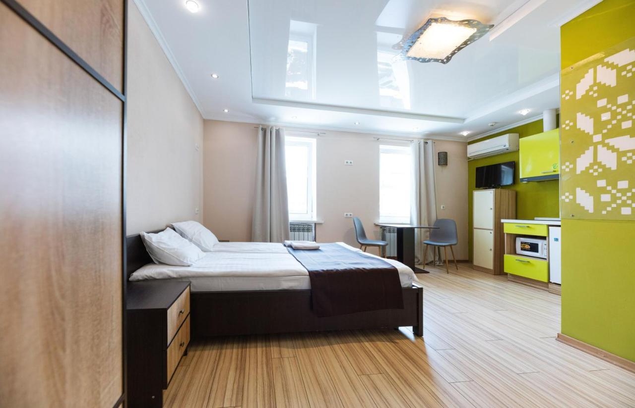 Guest House "Golden Gate 911 " Kiev Esterno foto