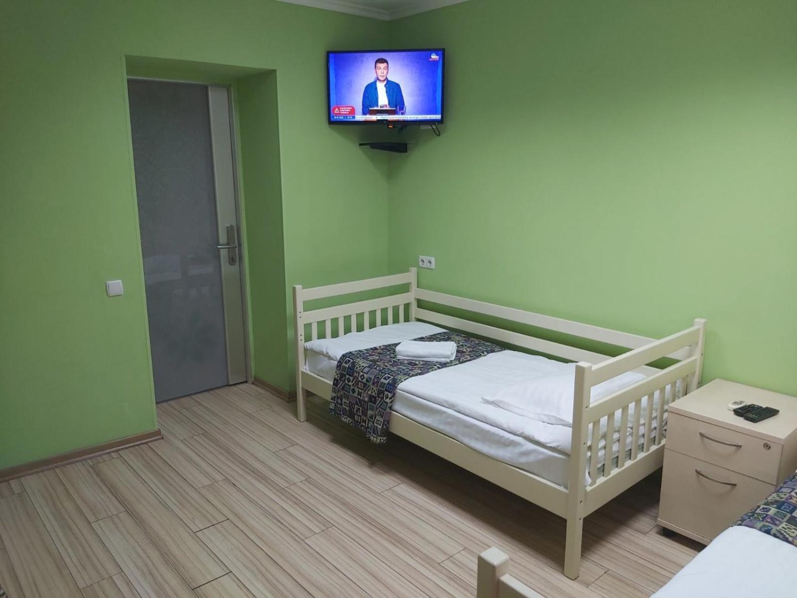 Guest House "Golden Gate 911 " Kiev Esterno foto